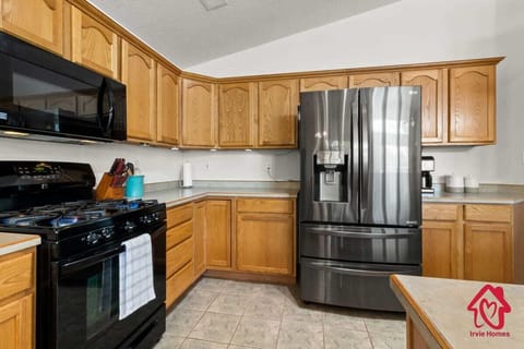 Completely stocked kitchen with all your cooking needs