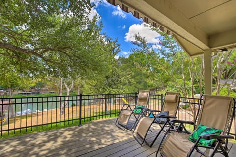 Seguin Vacation Rental | 4BR | 3BA | 2,200 Sq Ft | 1 Exterior Step Required