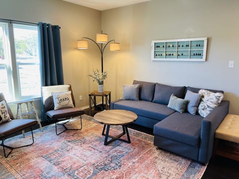 Open living area for family & friends to gather.