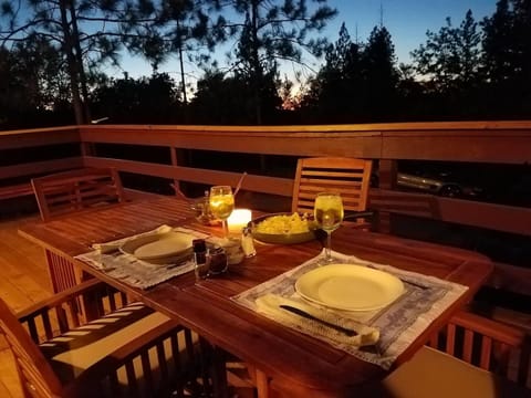 Outdoor dining