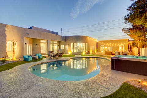 Pool | Outdoor pool, a heated pool