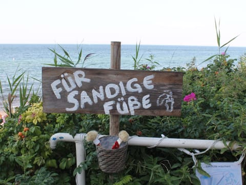 Region [summer] (>5 km)