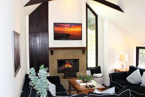 Connect 4 game and comfortable couches make this a great place to entertain.