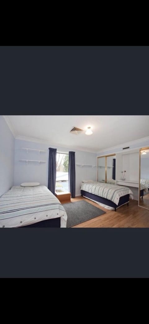 5 bedrooms
