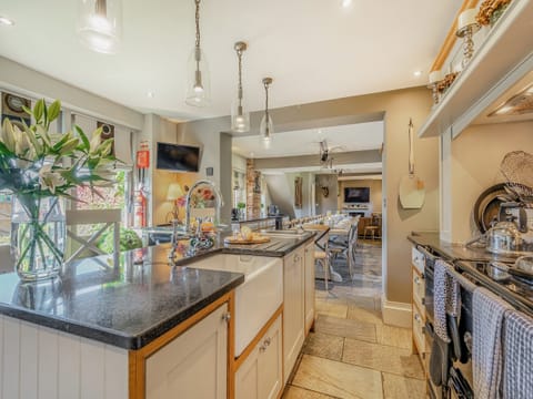 Kitchen/diner | Willington Lodge, Horsemans Green