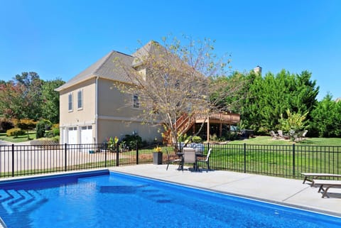 Perfect for Group Stays. Just 10 Minutes from Downtown Asheville.