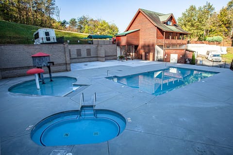 Indoor pool, outdoor pool