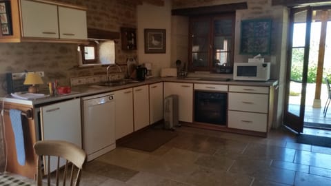 House 2 - kitchen area