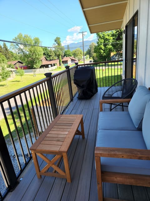 private balcony with flatstone grill