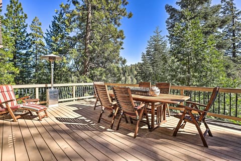 Back Deck | National Forest Views | Tabletop Fireplace