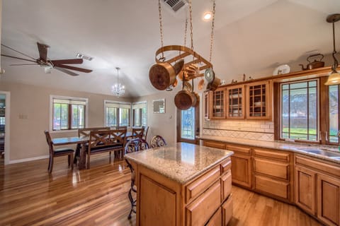 Seating for 8 at the dining table and 2 addition seats  at the breakfast bar.