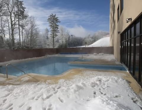 Indoor pool, outdoor pool