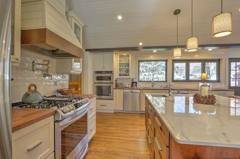 Well-equipped chef's kitchen