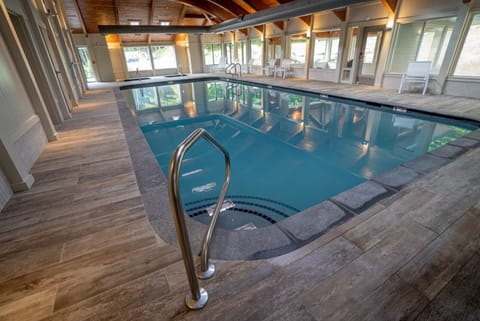 Indoor pool, outdoor pool