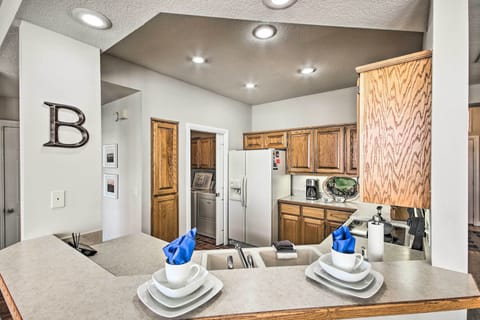 Fully Equipped Kitchen | Pots & Pans