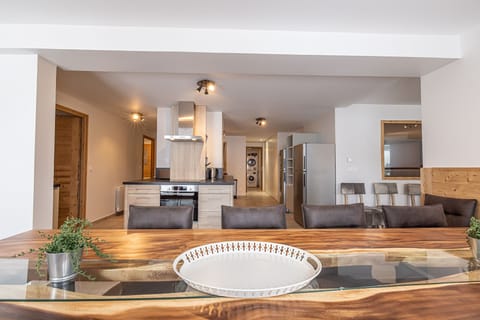 41d12050-79b2-46bf-aff4-9a2c1eee47fb