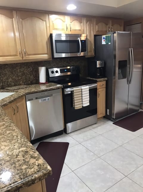 Fully Equipt Kitchen