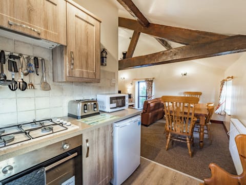Kitchen area | The Granary - Hardhorn Breaks, Poulton Le Fylde
