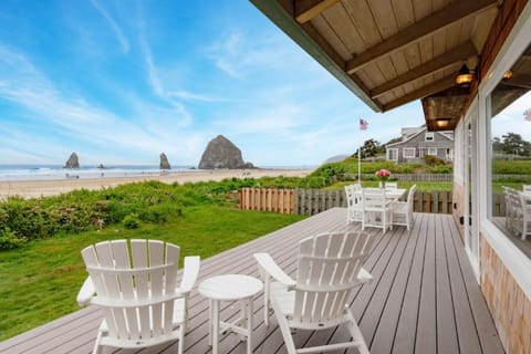 Oregon Coast Vacation Rentals  200+ Houses, Cottages & Condos