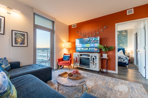 Living area | Smart TV, fireplace, table tennis, books
