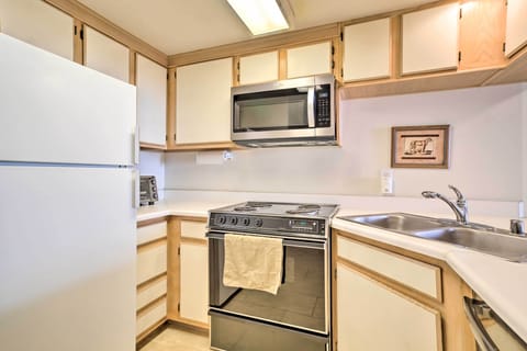 Kitchen | Microwave | Toaster Oven | Drip Coffee Maker