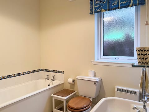 Bathroom | Grieves Cottage, Arnisdale, Kyle of Lochalsh