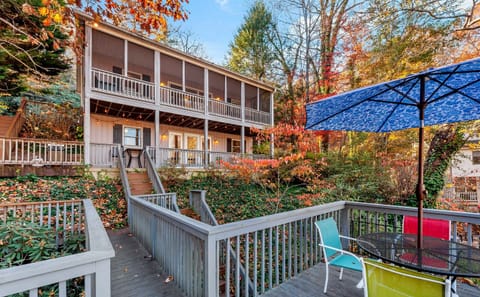 The Cottage at Grey Logs Cove