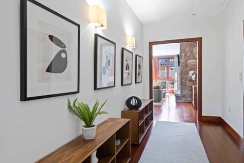 1682709807150-1126-5