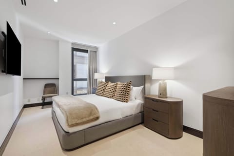 solaris-5dw-9117_54098476548_o_1