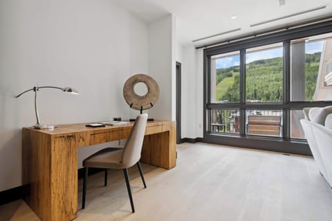 solaris-5dw-3918_54588724184_o