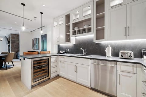 solaris-5dw-3903_54587660147_o