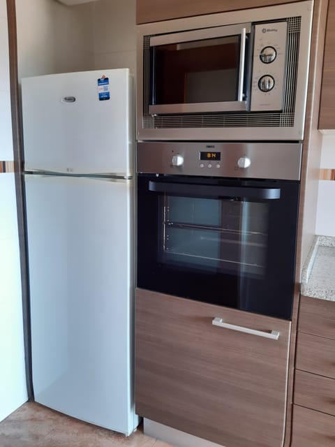 Fridge, microwave, oven, coffee/tea maker