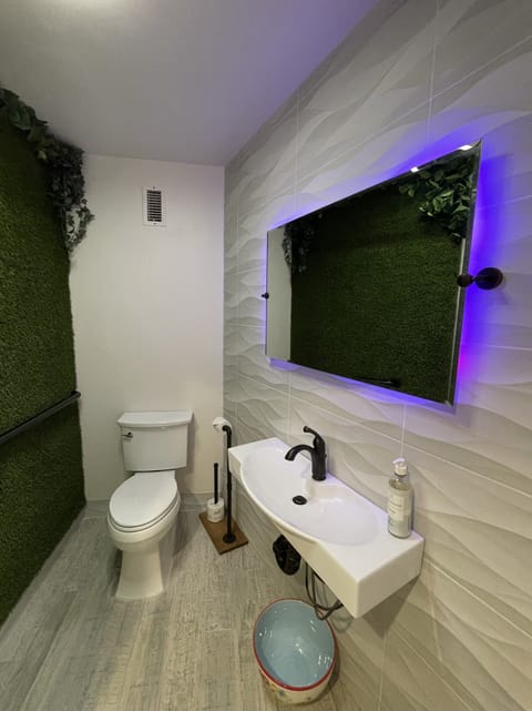 Half Bath/Powder room