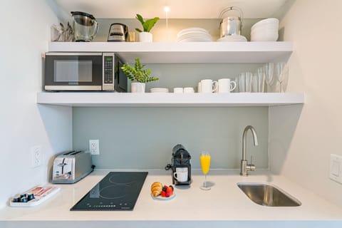 Fridge, microwave, stovetop, coffee/tea maker