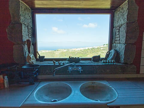 Bathtub, hair dryer, towels