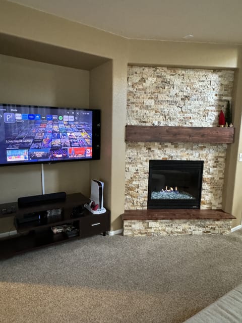 Smart TV, fireplace, video games, DVD player