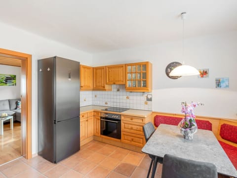 Sky, Table, Furniture, Daytime, Property, Plant, Mountain, Azure, Chair, Nature