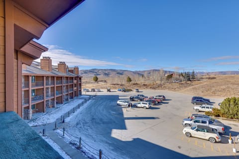 Parking | Community Parking Lot (3 Vehicles)