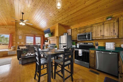 All new stainless steel appliances as of Dec 2021.