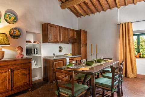 agriturismo-la-papessa-chianti-san-donato-farmhouse-verbena-diningroom