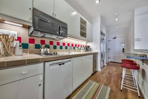 Kitchen area with eating bar