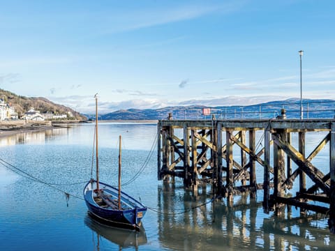 Stunning coastal holiday location | Sunny Shores - Aberlovely Holidays, Aberdovey