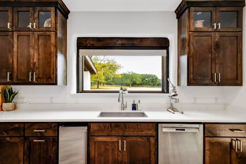 008-401515-575Bendigo_010_10919421