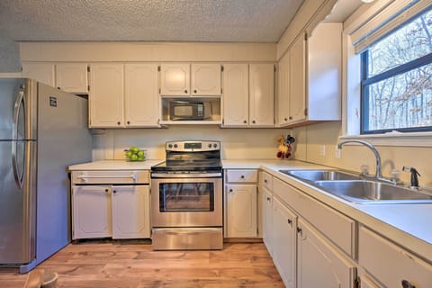 Kitchen | Keurig Coffee Maker