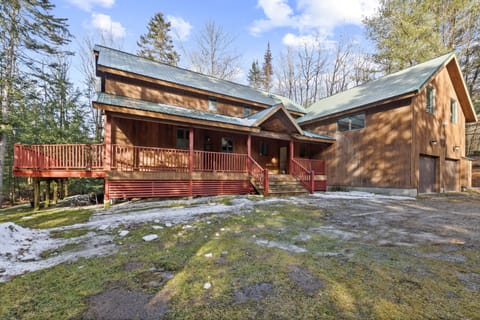 Gorgeous House next to a Brook, Hot Tub, Sleeps 20 | Landgrove, VT ...