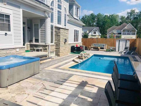 Indoor pool, outdoor pool, sun loungers