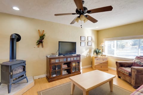 Leadville Vacation Rental | 4BR | 2BA | 2 Stairs Required | 2,100 Sq Ft