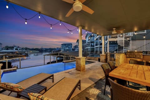 Welcome to Harbor House!