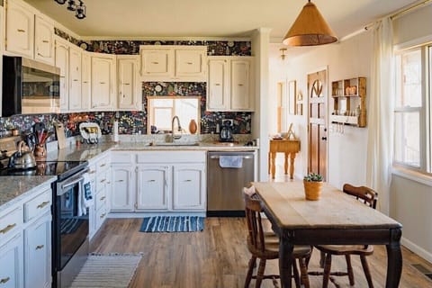Fully stocked kitchen