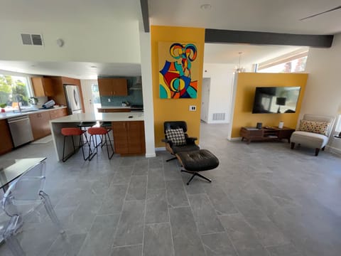 Classic Mid-Century Modern Home in Palm Springs House in Palm Springs